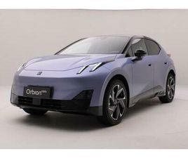 LYNK & CO 02 MORE PŘEDVÁDĚCÍ VŮZ