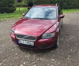 VOLVO V50 2,0D 2004R ŚREDNIA WIEŚ • OLX.PL
