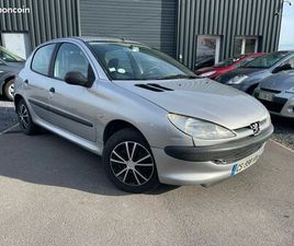 PEUGEOT 206 1,4I ESSENCE 75 CHVX « PETIT PRIX »