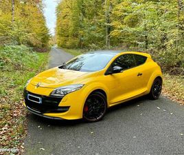 RENAULT MEGANE RS TROPHY RENAULT MÉGANE 3 RS TROPHY / JAUNE SIRIUS / RECARO CUIR / RS MONITOR