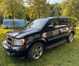 DODGE DURANGO DODGE DURANGO 5,7 HEMI V8 TOP ZUSTAND 8 SITZER