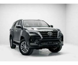 TOYOTA FORTUNER 4.0L - ATTITUDE BLACK INSIDE BLACK | EXPORT ONLY