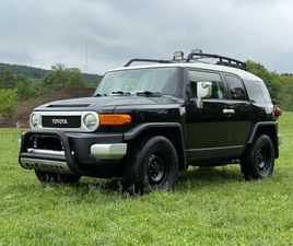TOYOTA FJ CRUISER CARTIU