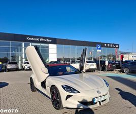 MG CYBERSTER MG CYBERSTER 77KWH AWD CZERWONY DACH