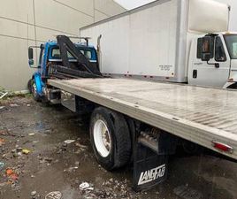 FREIGHTLINER BUSINESS CLASS M2 (2 TRUCK PACKAGE DEAL) FREIGHTLINER TOW TRUCKS CRANE TRUCK M2 BUSINESS