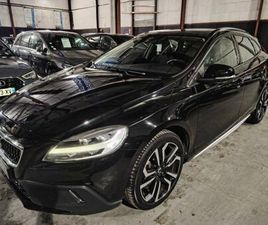 VOLVO V40 CROSS COUNTRY T3 VOLVO V40 II CROSS COUNTRY PHASE 2 1.5 T3 152 LUXE GEARTRONIC