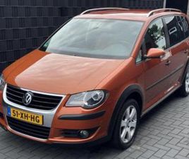 VOLKSWAGEN CROSSTOURAN VOLKSWAGEN TOURAN 1.4 TSI CROSS| ORANJE| CLIMA| DAB+| TREKHA — VOLKSWAGEN — MARKTPLAATS