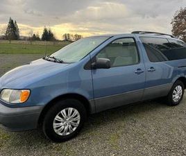 TOYOTA SIENNA 2002 TOYOTA SIENNA CE 1 OWNER ONLY 135,000 MILES