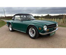 TRIUMPH TR6 1974 TRIUMPH TR6 VERT MANUEL, 6 VITESSES CONDUITE À DROIT...