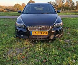 VOLVO V50 2.0D