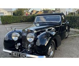 TRIUMPH ROADSTER TR2000 TRIUMPH ROADSTER 2000 1949 MULTI WINNING CLUB CONCOURS CAR A VENDRE