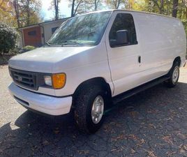 FORD CARGO 2003 FORD E250 SUPER DUTY CARGO - FINANCING AVAILABLE!
