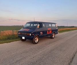 DODGE B SERIES 1973 DODGE B300