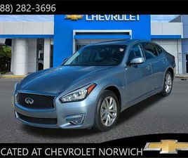 2018 INFINITI Q70 3.7X LUXE