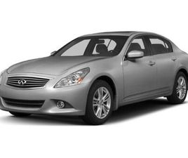 2015 INFINITI Q40 BASE