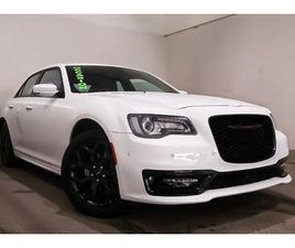 CHRYSLER 300 SERIES 2023 CHRYSLER 300 300S + AWD + TOIT OUVRANT PANO