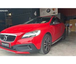 VOLVO V40 CROSS COUNTRY T4 ◊ VOLVO V40 CROSS COUNTRY T4 190 CH BVM6 MOMENTUM