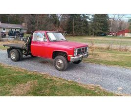 GMC W SERIES 1986 GMC 3500 FOUR-WHEEL DRIVE