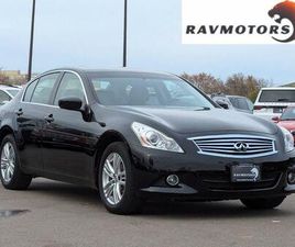 2015 INFINITI Q40 BASE