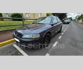 OPEL VECTRA II 1.6 16S CD 5P