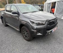 ② TOYOTA HILUX DUBBEL CABINE INVINCEBLE — TOYOTA — 2EMEMAIN