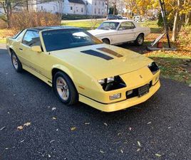 CHEVROLET CAMARO Z 28 1986 CHEVROLET IROC Z28. 305 & AUTOMATIC. ORIGINAL DRIVETRAIN. A/C