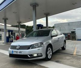 VOLKSWAGEN - PASSAT