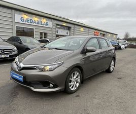 TOYOTA AURIS TOYOTA AURIS