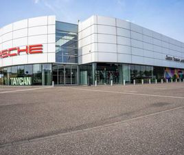 PORSCHE 911 TURBO COUPE