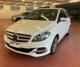 MERCEDES CLASSE B B 200 MERCEDES-BENZ B 200 SPORT AUTOMATIC