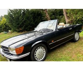 1989 MERCEDES SL CLASS R107 300 SL
