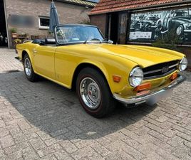 TRIUMPH TR6 TRIUMPH TR6 MIMOSA YELLOW 1974