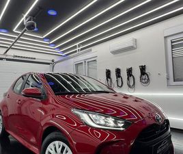 TOYOTA YARIS 1,5 AUTOMATIK HIBRID, 2023 GOD.