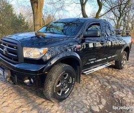 TOYOTA TUNDRA TOYOTA TUNDRA 5.7 2012 ROK DUBEL KABINA DOINWESTOWANA 135 TYS KM !! POZNAŃ - SPRZEDAJEMY.PL
