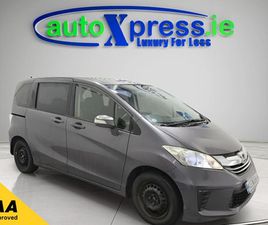 7 SEATER 1.5 G AUTO, REVERSING CAMERA