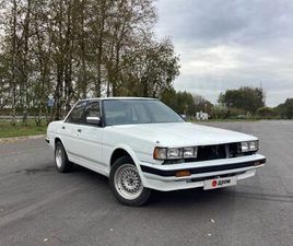 TOYOTA CRESTA