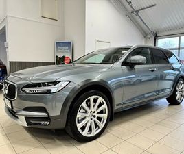 VOLVO V90 CROSS COUNTRY D5 D5 AWD MOMENTUM / 19 HJUL / DRAG