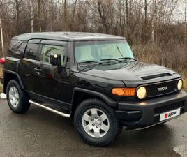 TOYOTA FJ CRUISER