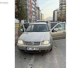 VOLKSWAGEN BORA 1.6 PACIFIC