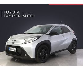 1,0 VVT-I PLAY EDITION MULTIDRIVE S - KAIKKI VAIHTOAUTOT 2,99%:N KORKOTARJOUKSELLA