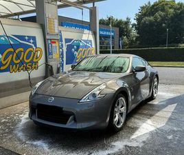 NISSAN 370Z