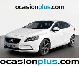 VOLVO V40 D3 MOMENTUM AUTO (150 CV)
