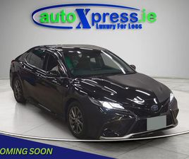 TOYOTA CAMRY HYBRID WS LOW MILEAGE , REVERSING CAMERA