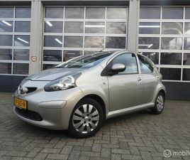 TOYOTA AYGO - 1.0 CALVIN KLEIN , AIRCO , 5 DRS