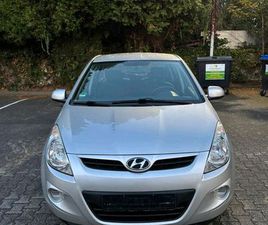 HYUNDAI ACCENT HYUNDAI I20 MIT GASANLAGE SEHR SPARSAM IDEALES AUTO FÜR ANF