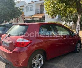 TOYOTA AURIS TOYOTA AURIS