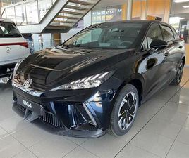 64KWH LUXURY 150 KW (204 CV)