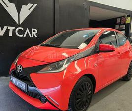 TOYOTA AYGO TOYOTA - AYGO 1.0 70 XPLAY BUSINESS