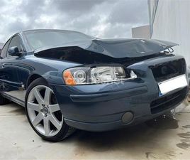 VOLVO S60 D5 VOLVO S60 D5 MOMENTUM