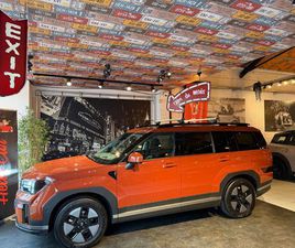 HYUNDAI SANTA FE HYUNDAI SANTA FE SANTA FE PHEV 1.6 T-GDI 4WD * 5 PL* CAM 360 * BOSE